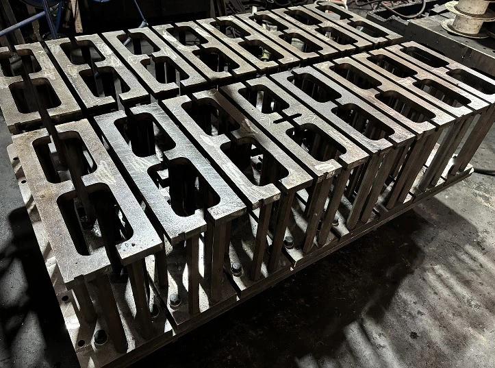 Hollow Block Moulding